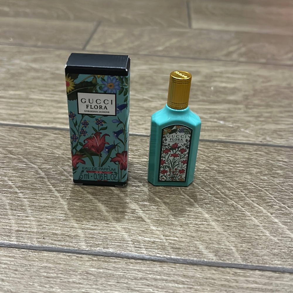 Gucci Flora Gorgeous Jasmine 5ml edp mini fragrance